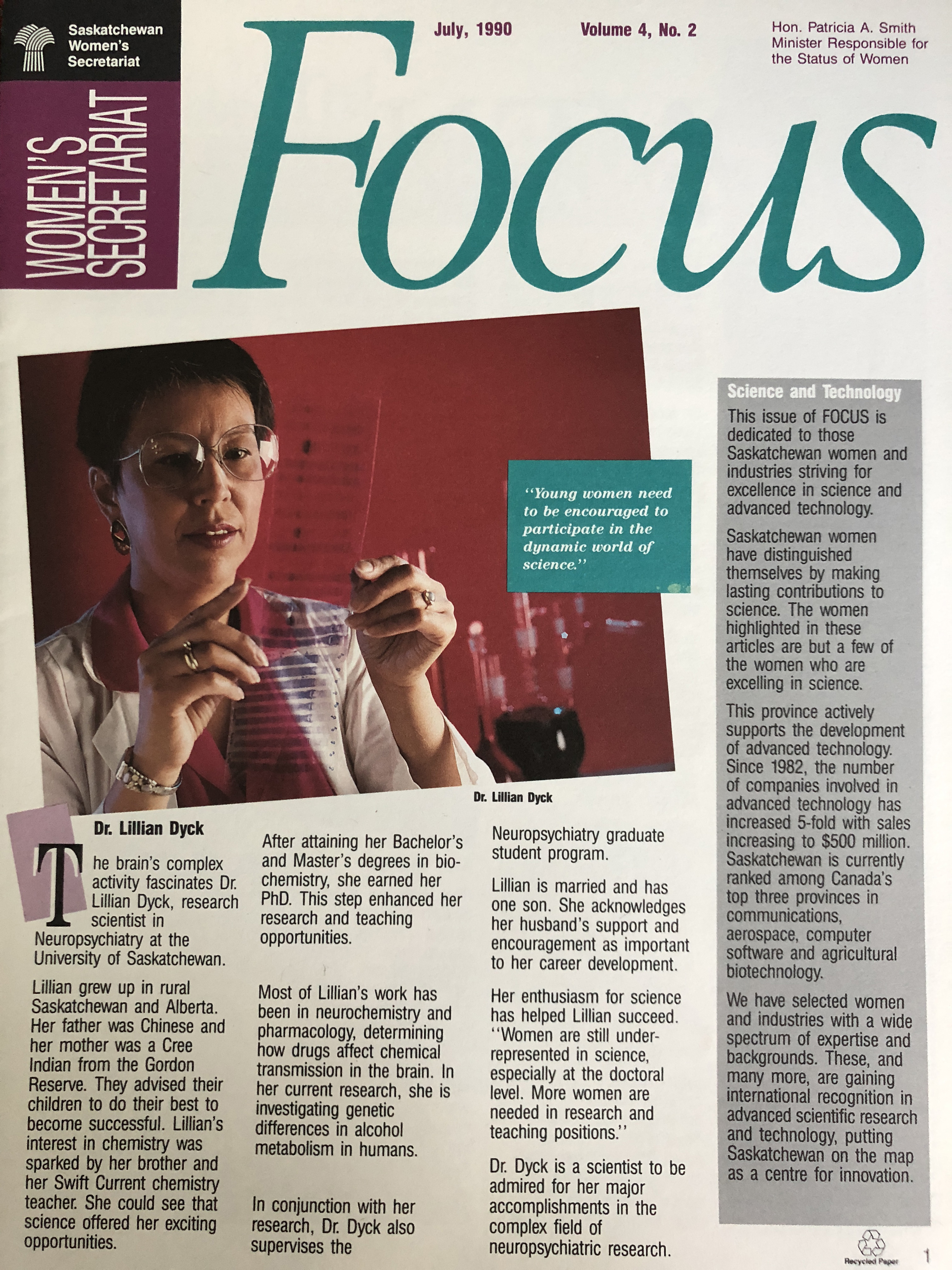 Extrait d’un article du magazine Focus montrant la sénatrice Lillian Eva Dyck qui examine une séparation sur gel d’enzymes métabolisant l’alcool qui proviennent d’échantillons de racines de cheveux humains.