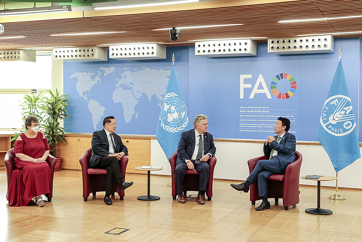 From left, senators Simons, Oh, and Black participate in a panel discussion with Qu Dongyu, Director General of the Food and Agriculture Organization of the United Nations in Rome, Italy. (Photo credit: ©FAO/Pier Paolo Cito, Giuseppe Carotenuto)